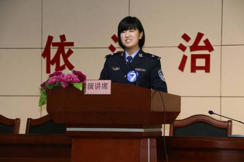 民警参加演讲比赛（二）
