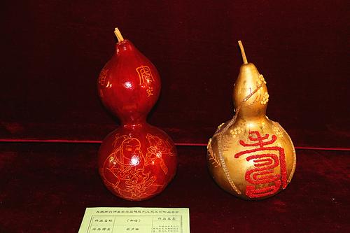 葫芦雕刻作品——和谐