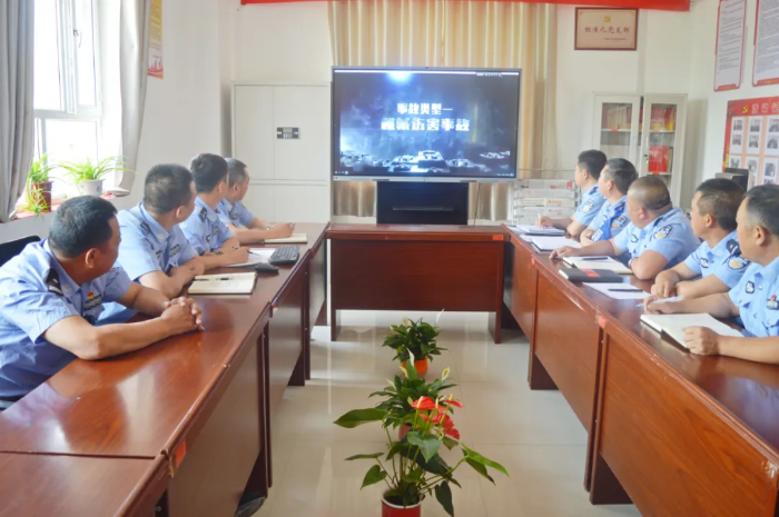 图片4.png 图片4.png